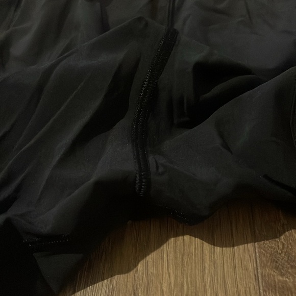 RnR marathon series Lulu shorts - Picture 3 of 5